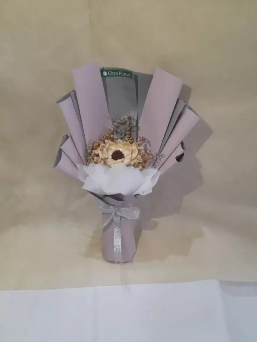 Deana Handbouquet - Gambar 2