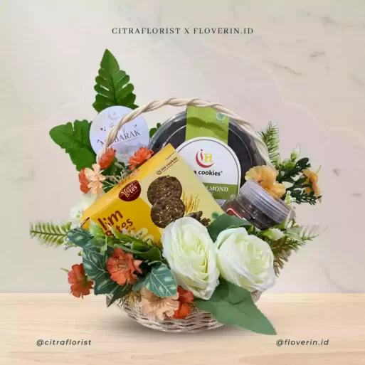 Medium Artificial Hampers